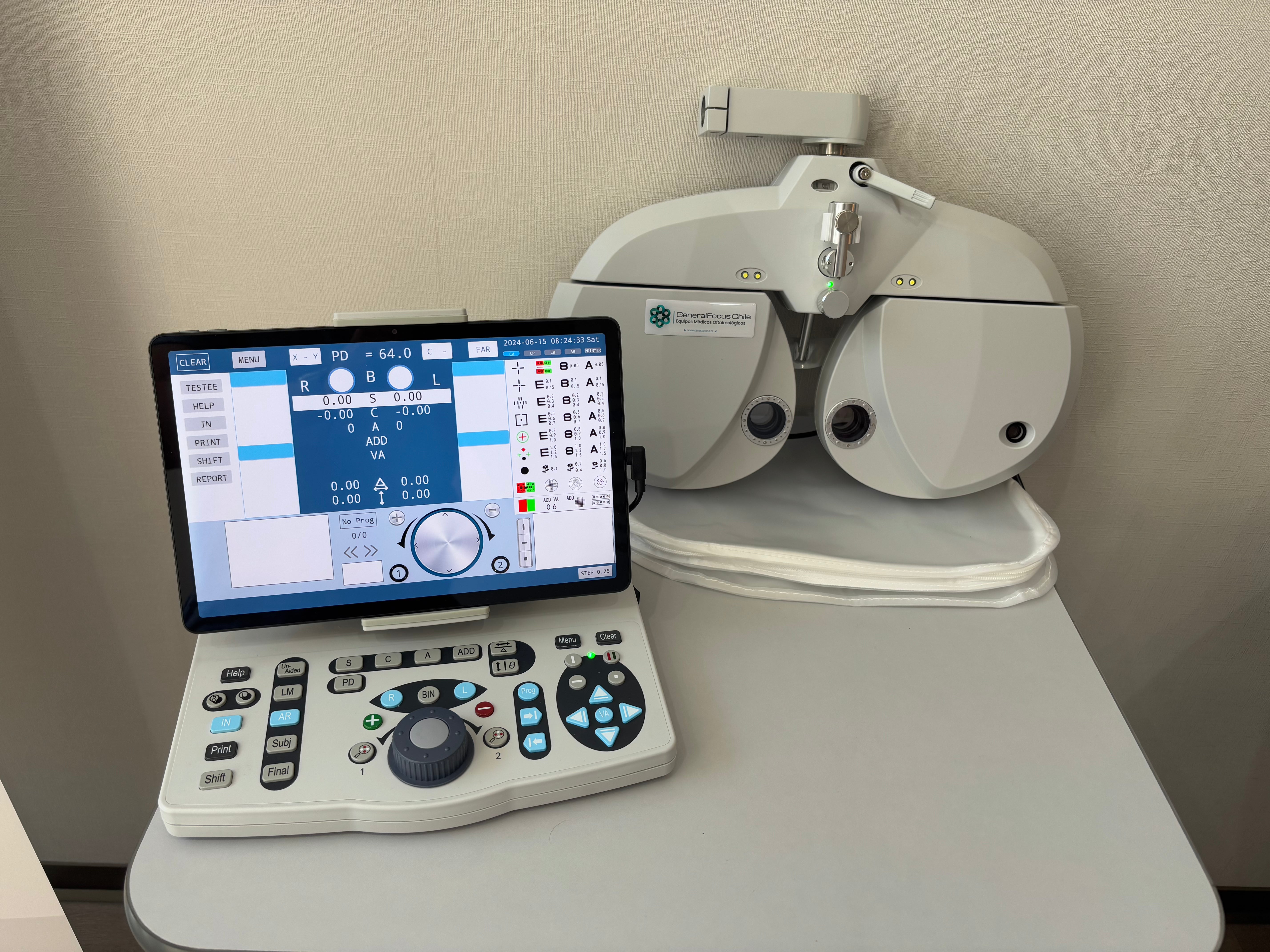 Foróptero Digital DPS-700