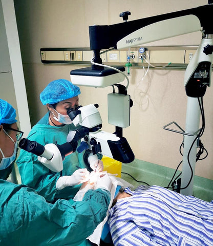 Microscopio de Operación OPM-500