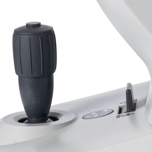 Auto-Refractómetro / Queratómetro FA-8500K