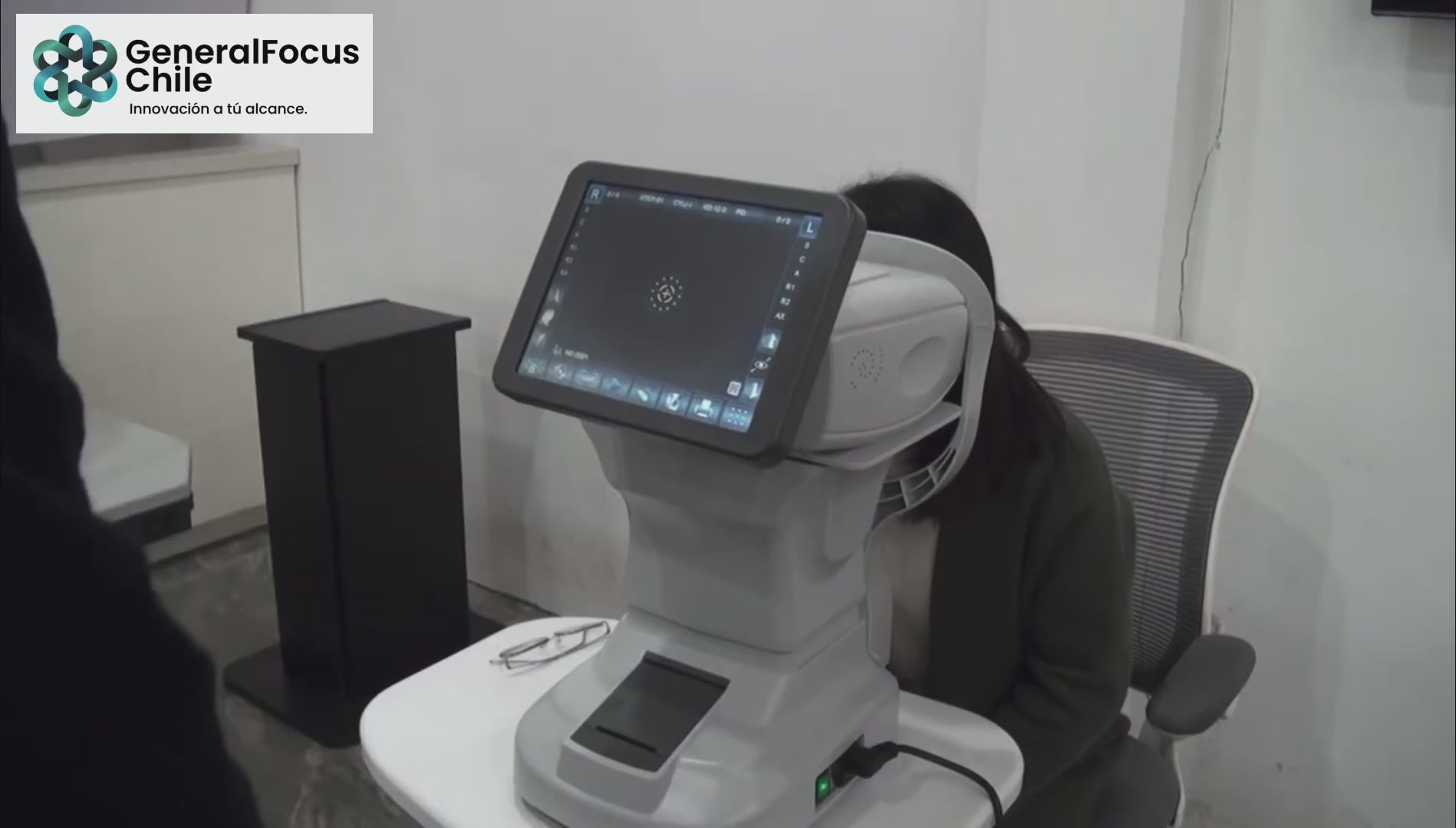 Auto-Refractómetro / Queratómetro 3D AUTO ARK-1